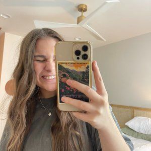 Meet your Posher, Emma